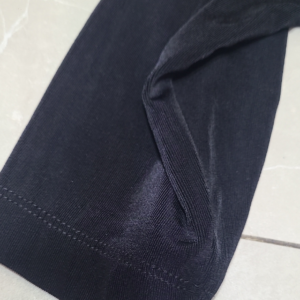 Chico's Traveler Elegant Black Cowl Neck Top - Picture 9 of 9